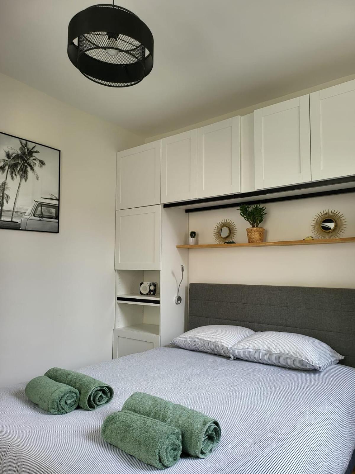 Le Patio - Appartement Calme - Hyper Centre ポー エクステリア 写真